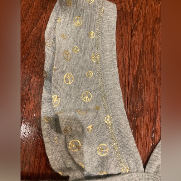 NWT Justice Peace sign tank top sz 7 gray heather/gold - Picture 6 of 13